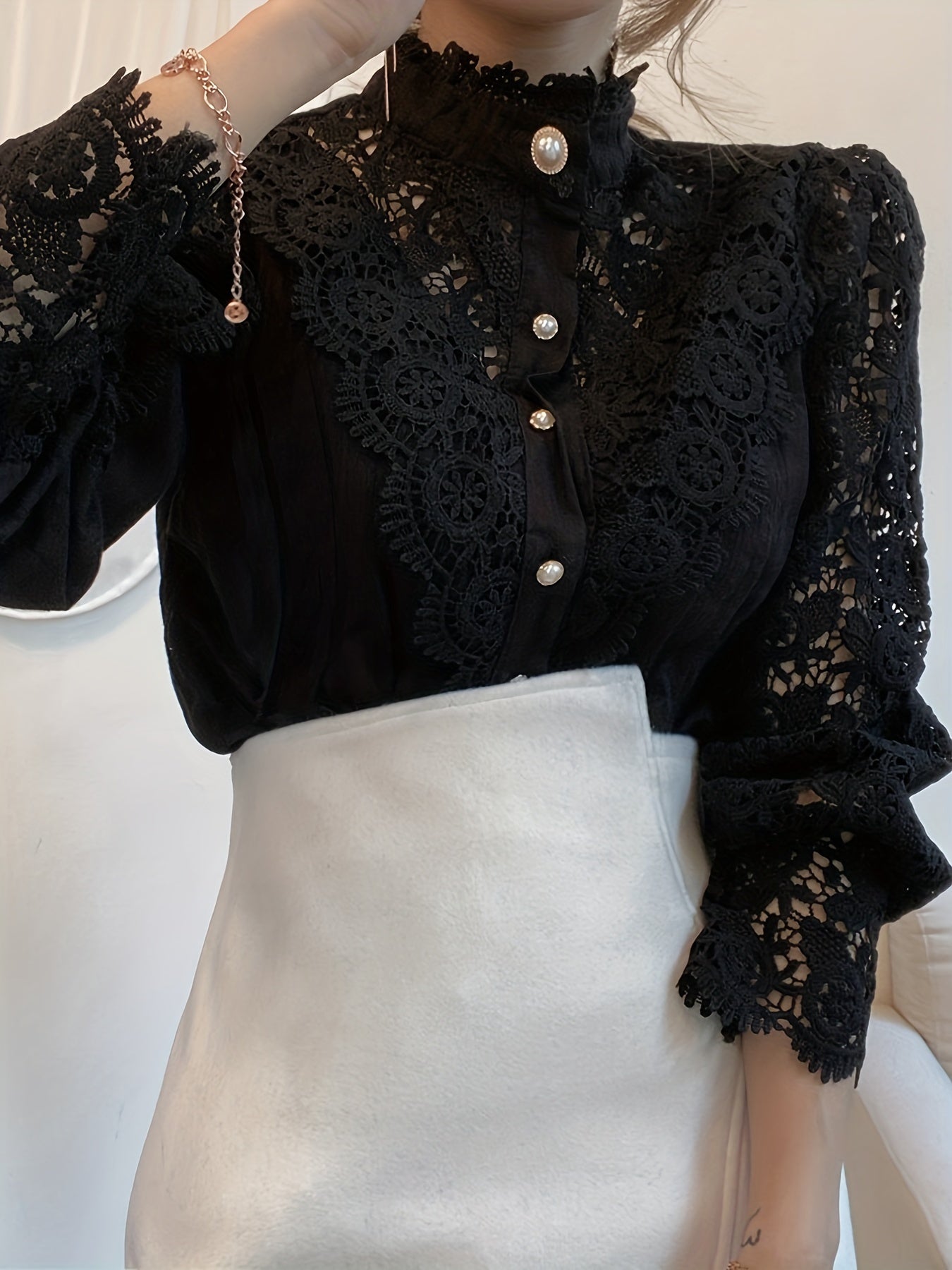 Victorian Ladies Blouse with Pearl Buttons