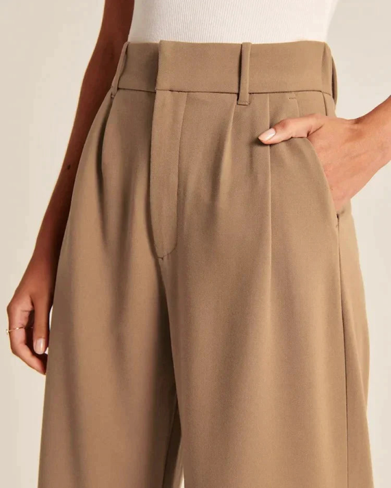 Hannah Wide-Leg Tailored Trousers