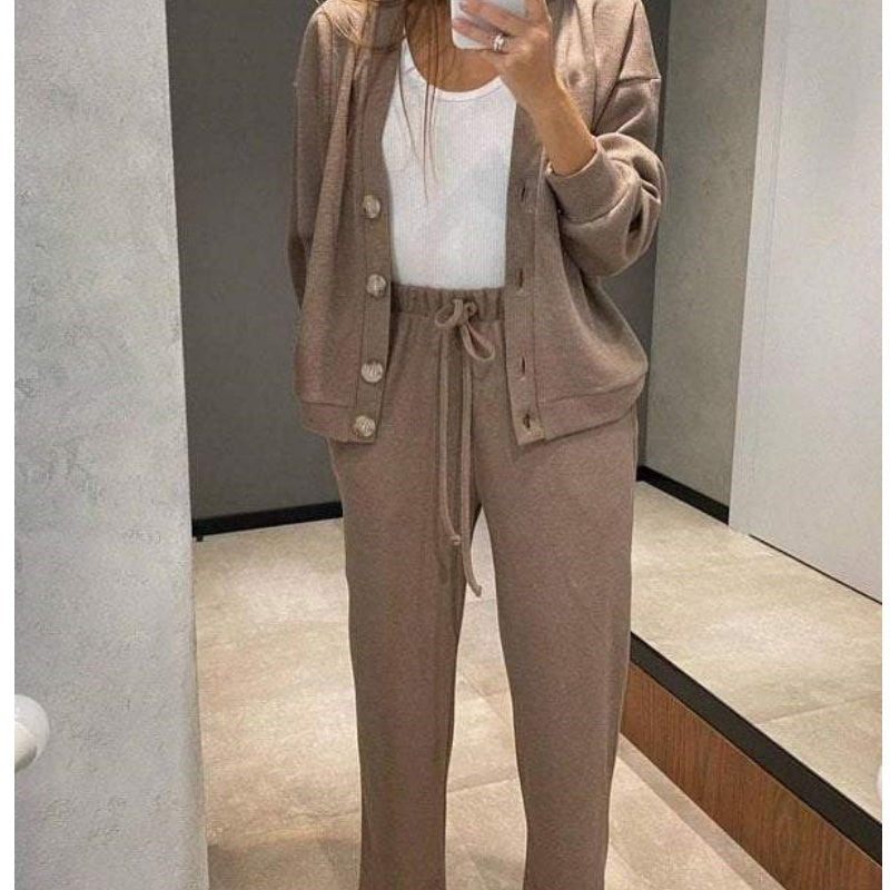 Victoria Set - Two-Piece Knitted Jacket and Pants